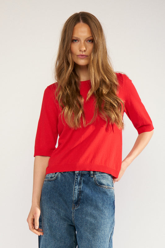 Top Rood-Nucally Pullover