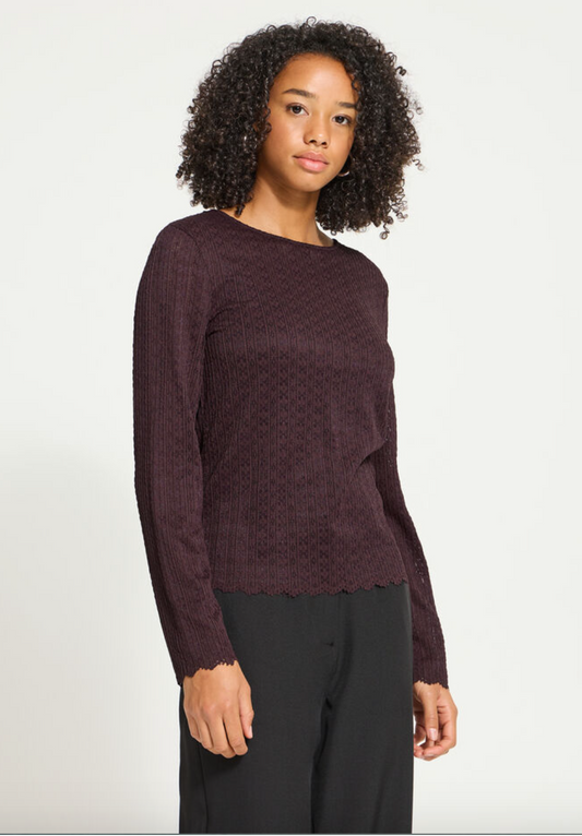 Top Bruin-Jella Pull